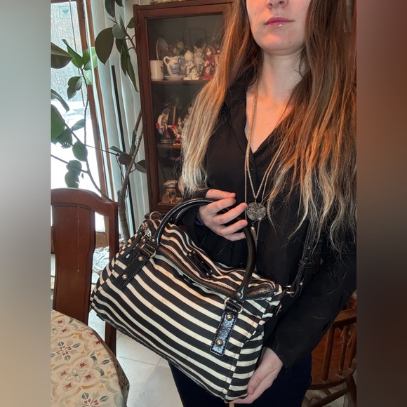 Kate Spade Crossbody Bag - Picture 3 of 16